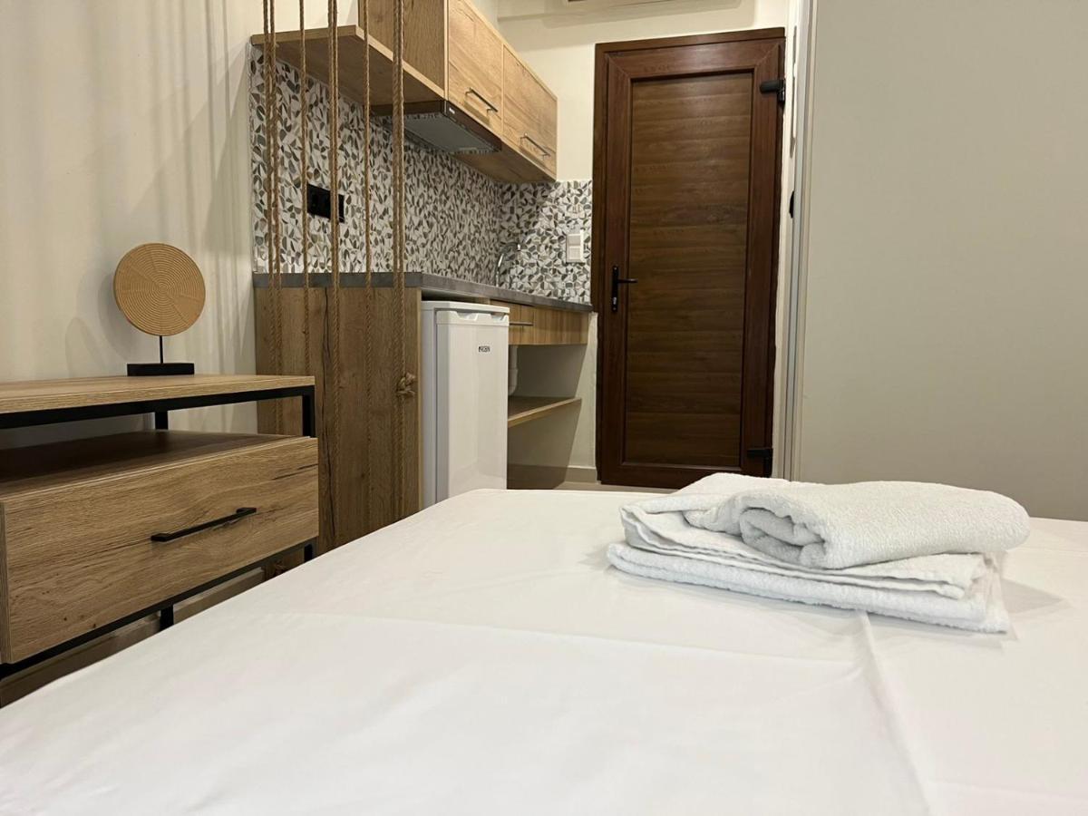 Elenasrooms Kallithea  Extérieur photo