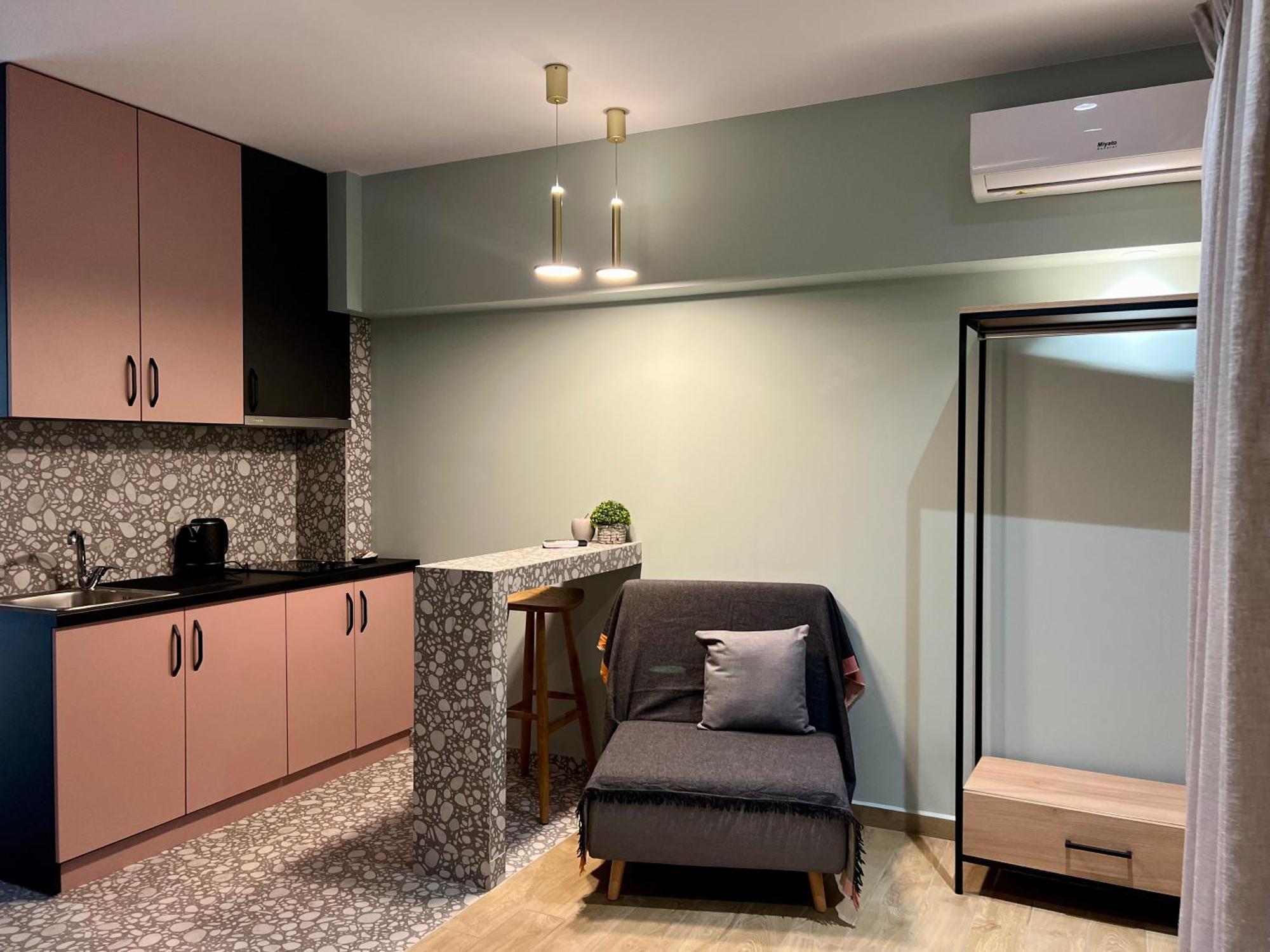 Elenasrooms Kallithea  Extérieur photo